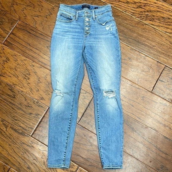 Lucky Brand High Rise Skinny Bridgette button up distressed jeans - Picture 2 of 12